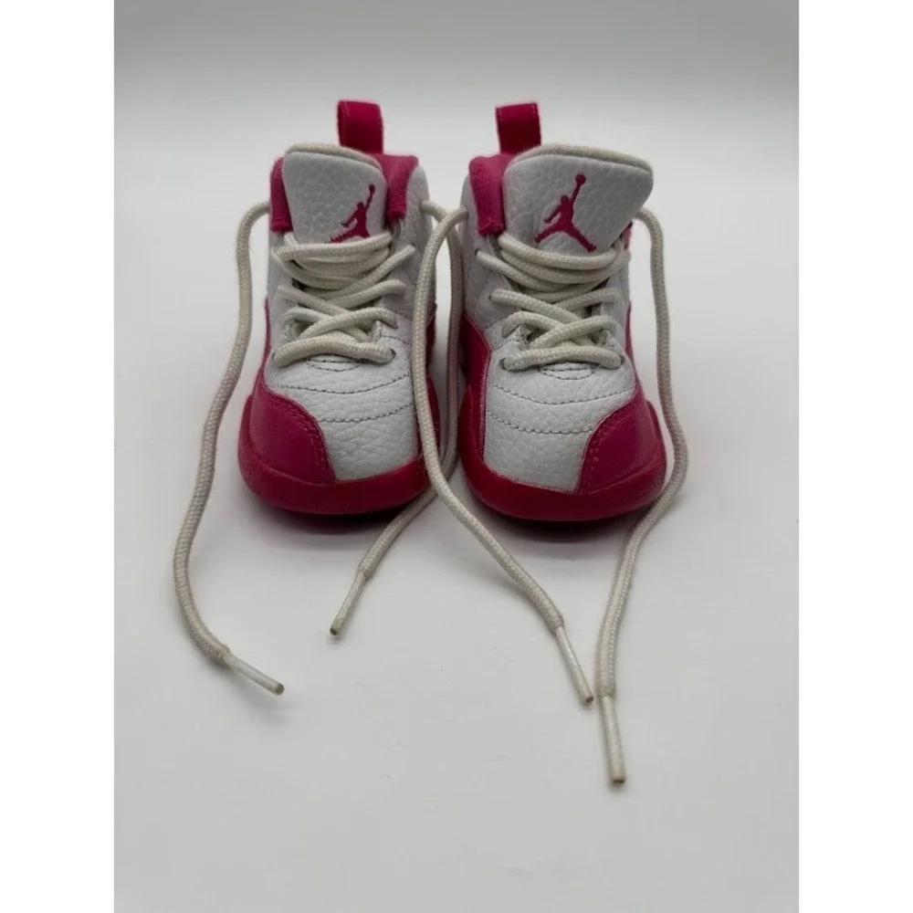 Jordan 12 Retro Toddler White Vivid Pink Sneakers 819666-109 Size 5C Mens